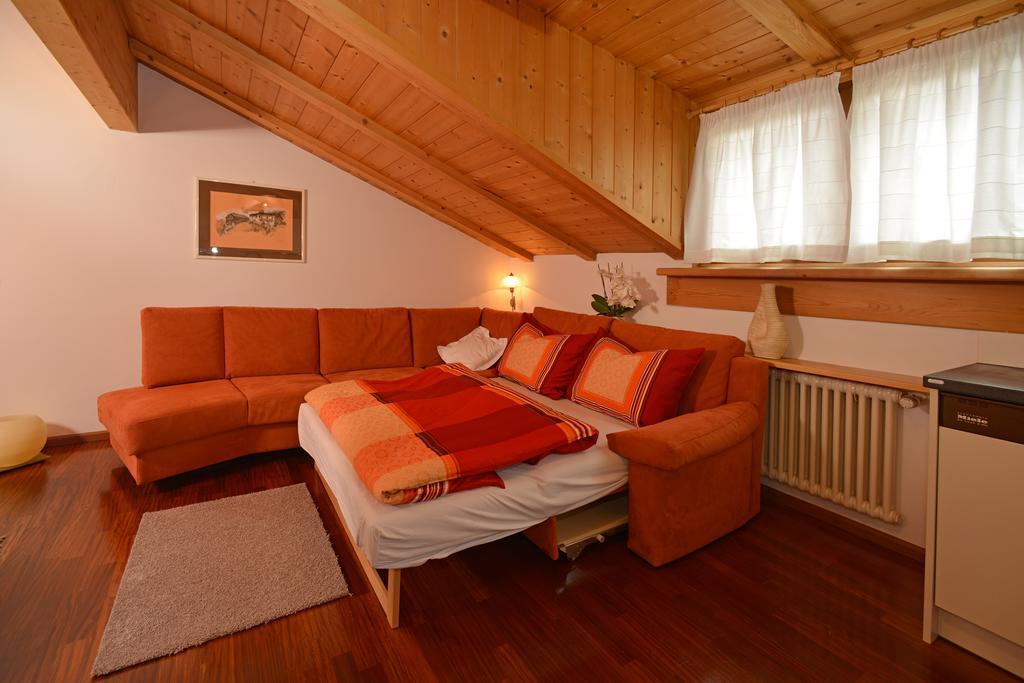 Apartments Rezia Ortisei Szoba fotó